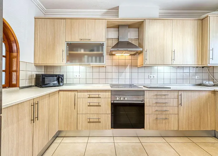 91 Adm Fabulous Townhouse With Communal Pool * Carvoeiro (Lagoa)